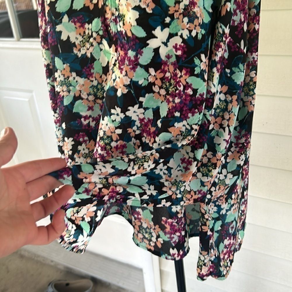Maurice’s plus size 2 blouse sleeveless - Picture 5 of 8
